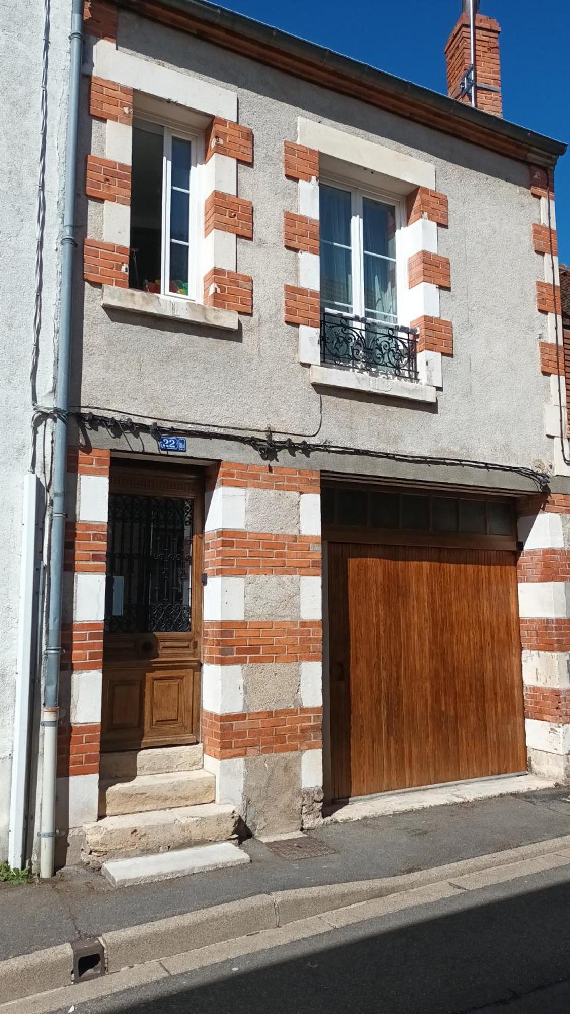Maisonnette De Ville Au Calme Cosne-Cours-Sur-Loire Bagian luar foto